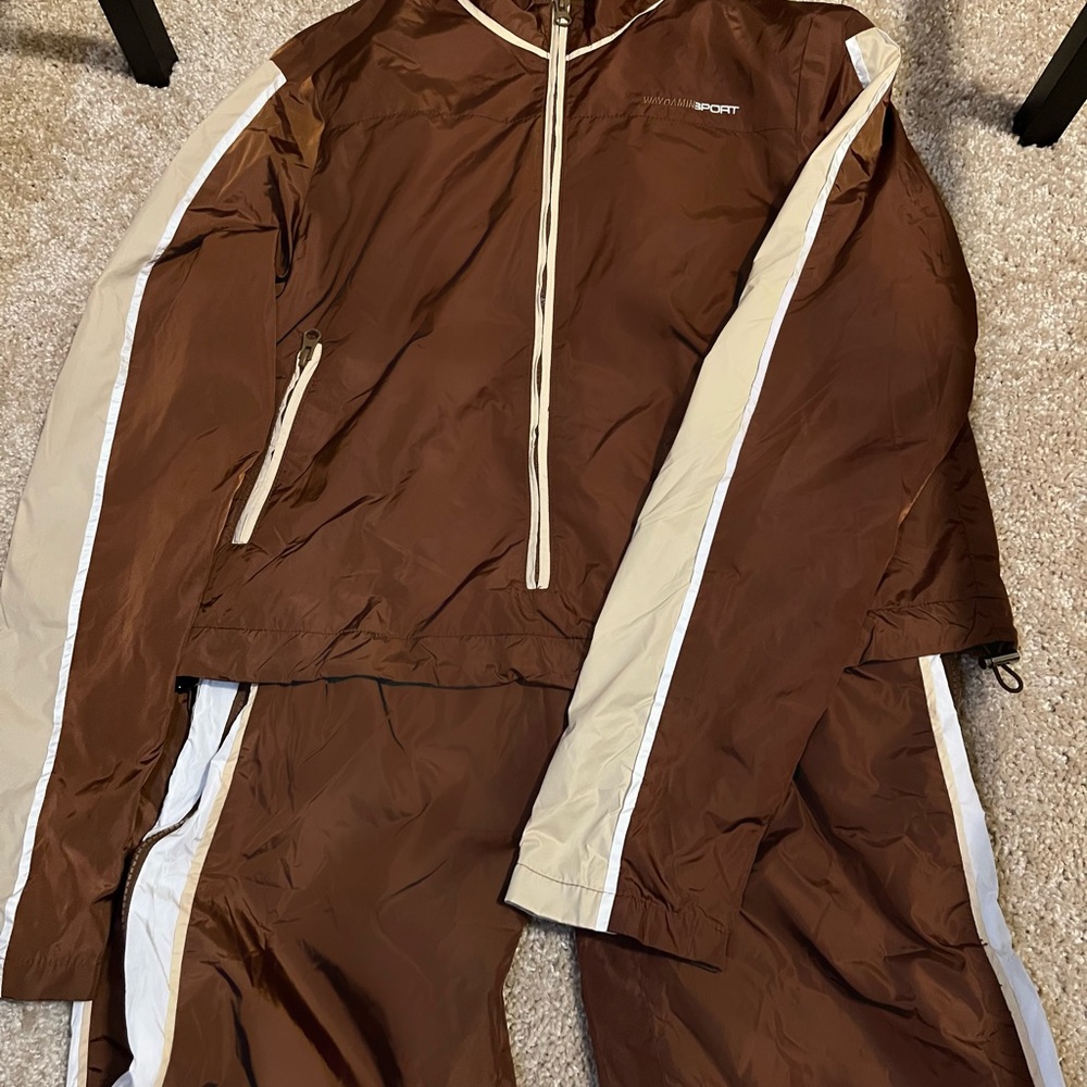 Brown Worn Once Size Small Waydamin Tracksuit
